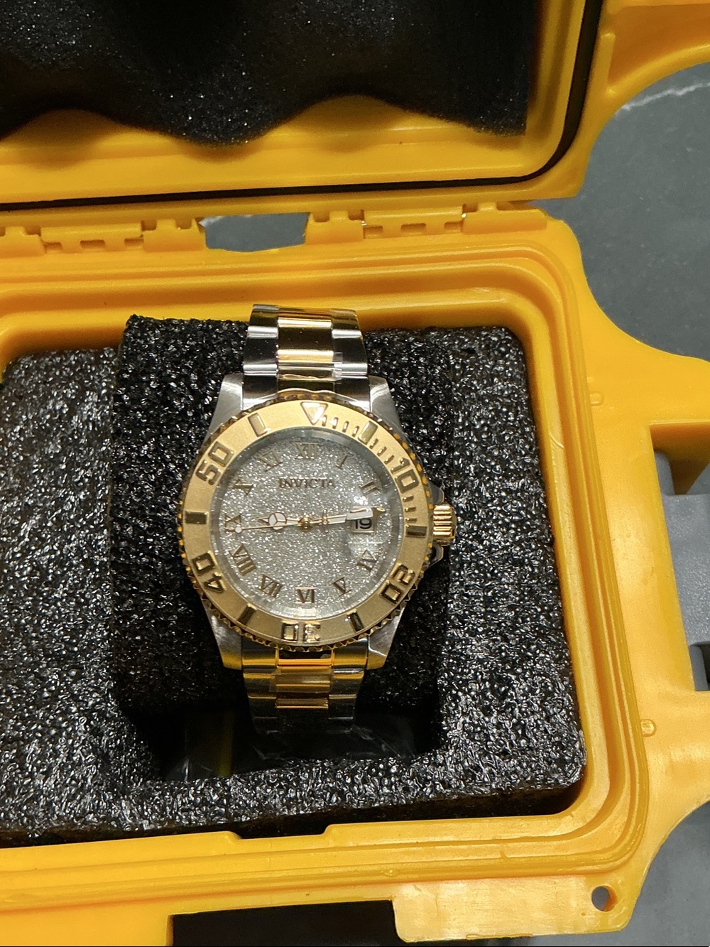 Men’s gold, and silver watch Barkley gold in the middle! - 22709
